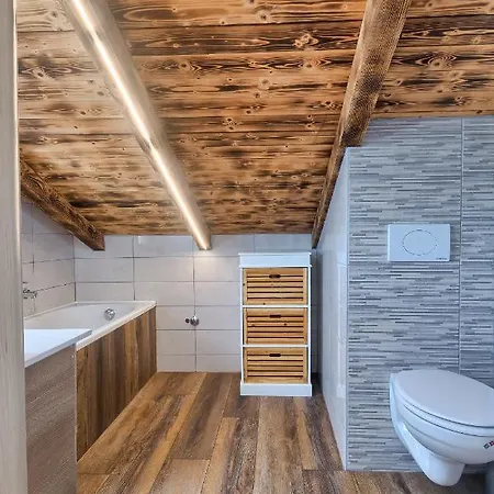 House Kaja Feriehus *