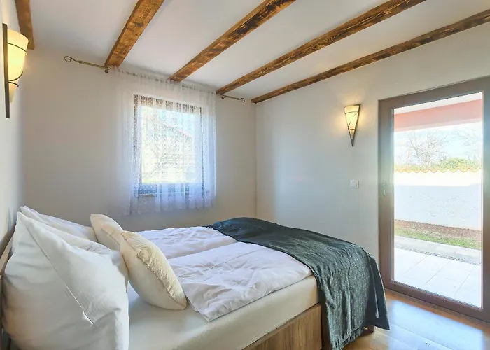 Сasa de vacaciones House Kaja Ližnjan