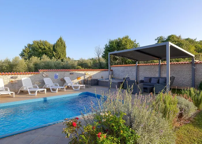 Сasa de vacaciones House Kaja